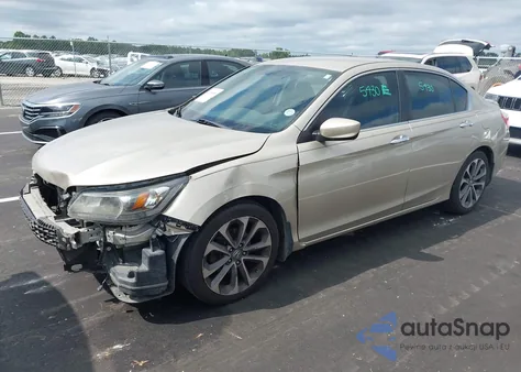 2015 Honda Accord Sport z USA, uszkodzony, nr VIN 1HGCR2F57FA146773